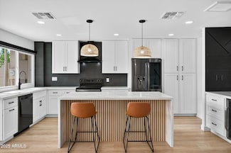 5020 N 83rd St, Scottsdale, AZ 85250