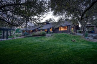 19425 Tollhouse Rd, Clovis, CA 93619