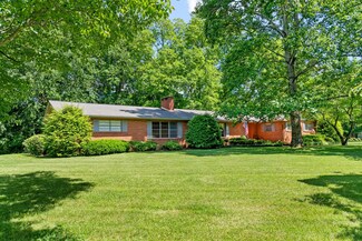 6 Canterbury Rd, Clarksville, TN 37043