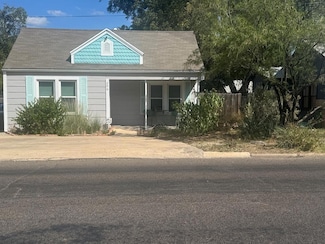 206 N Van Buren St, San Angelo, TX 76901