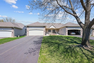 1943 156th Ln NW, Andover, MN 55304