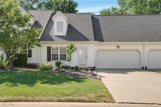 11253 Hampton Bay Ln Unit 69, Painesville, OH 44077