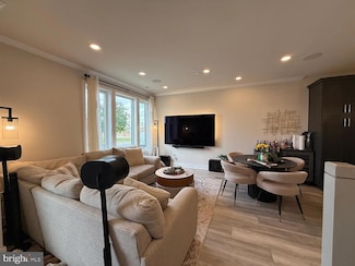 3100 Schirra Ln Unit 120, Philadelphia, PA 19125