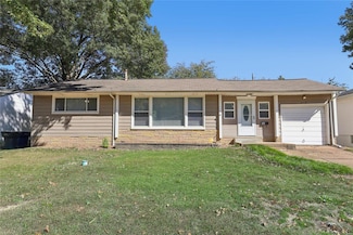 6218 Archwood Ln, Saint Louis, MO 63123