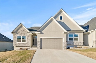 804 NE Algonquin St Unit A, Lee's Summit, MO 64064