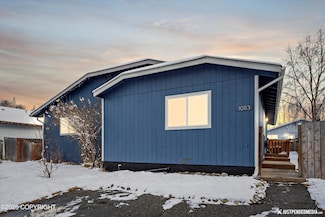 10113 Goose Berry Place, Anchorage, AK 99515
