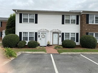 311 Salisbury St Unit 32, Kernersville, NC 27284