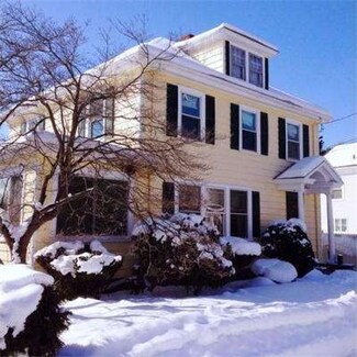 1 Roosevelt Rd, Salem, MA 01970