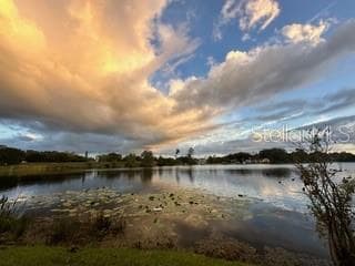 119 Lake Dr, Oviedo, FL 32765