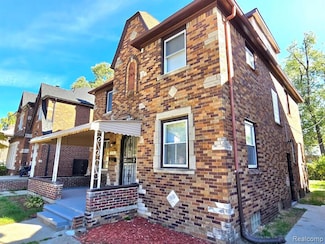 17376 Woodingham Dr, Detroit, MI 48221