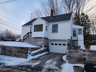 7 Dewey St, Berlin, NH 03570