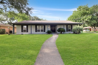 5602 Sylmar Rd, Houston, TX 77081