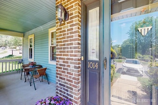 1014 Hemlock Ct, Monmouth Junction, NJ 08852