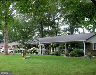 10180 Dogwood Dr, White Plains, MD 20695