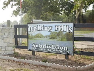 24936 Armagh Rd, Hempstead, TX 77445