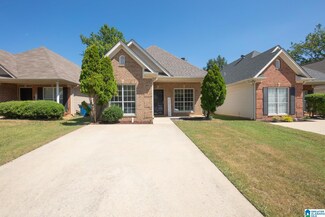 9022 Brookline Ln, Helena, AL 35080