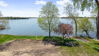 4330 Manitou Rd, Excelsior, MN 55331