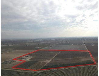 1 Tbd, Kingsburg, CA 93631