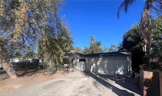 19211 Strathern St, Reseda, CA 91335