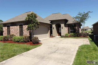 6762 Eliza Dr, Addis, LA 70710