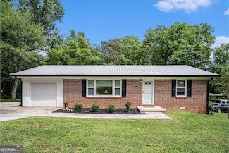 203 Burton Dr, Calhoun, GA 30701