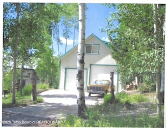 546 Vista Dr, Thayne, WY 83127