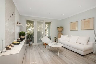 2233 Martin Unit 212, Irvine, CA 92612