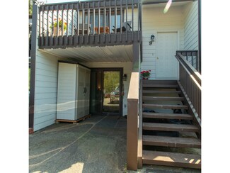 43605 State Highway 38 Unit 9, Reedsport, OR 97467
