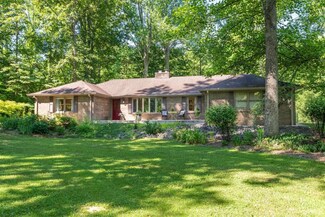 9179 W Wolf Mountain Rd, Gosport, IN 47433