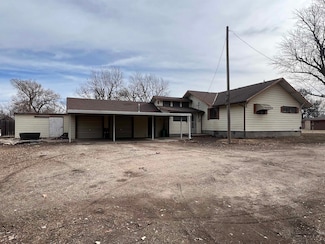 530 W 1st St, Kinsley, KS 67547