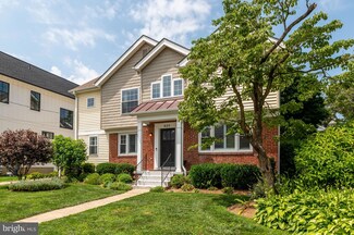 628 N Harrison St, Arlington, VA 22205