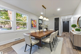 1135 Clinch St, Traverse City, MI 49686