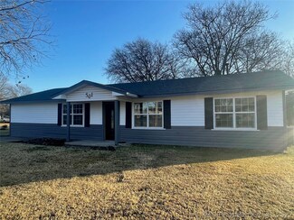 501 S Brentwood Ave, Marietta, OK 73448