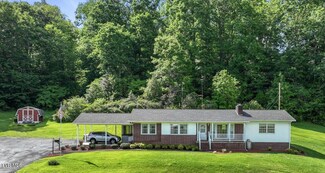 300 Pattonsville Rd, Duffield, VA 24244