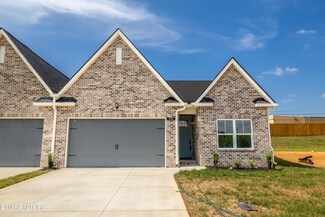 155 River Park Ln, Sweetwater, TN 37874