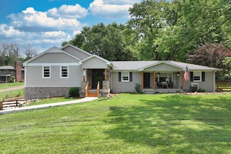 5935 S New Hope Rd, Hermitage, TN 37076