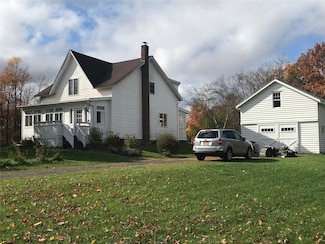 59 South St, Highland, NY 12528