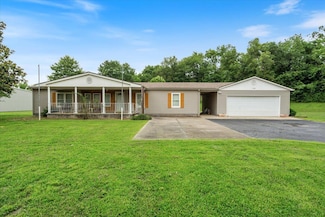 112 Riverview Dr, Anderson, MO 64831