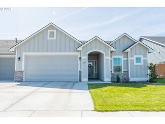 627 SW Mt Hood Ave, Boardman, OR 97818
