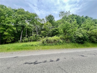 953 Perry Hwy, Harmony, PA 16037