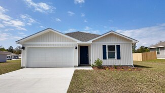 3414 Phoenix Ct, Crestview, FL 32539