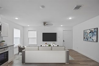 9313 Hillis St Unit A, Houston, TX 77028