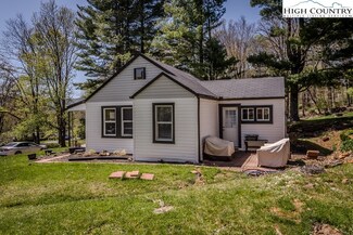 505 Mount Jefferson State Park Rd, West Jefferson, NC 28694