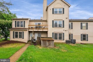7556 Emerald Dr, Manassas, VA 20109