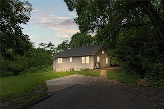 2620 S Holmes St, Kansas City, KS 66103