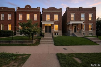 4363 Gibson Ave Unit 2F, Saint Louis, MO 63110