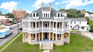 339 W Woodlawn Ave, San Antonio, TX 78212