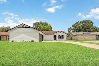 11114 Daybreak Ln, Cypress, TX 77429