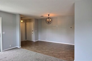 1185 Bristol Dr Unit 2, Memphis, TN 38119