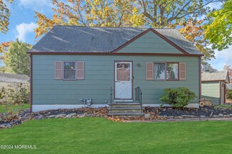 12 Winslow Ave, East Brunswick, NJ 08816